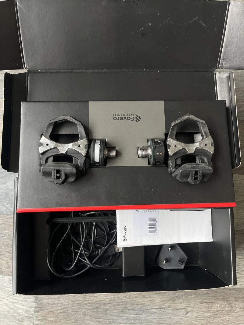 Favero Assioma -oboustranné Look 