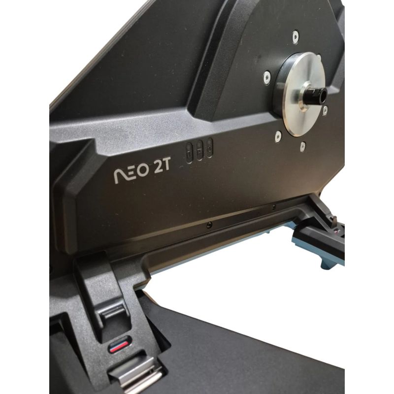 Prodej špičkového chytrého trenažéru Tacx Neo 2T Smart včetně Motion Plates – Top stav! 🍀