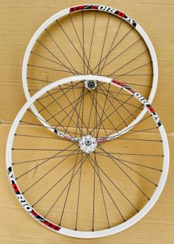 MTB kola REMERX XCO RIO 29 + Novatec Disc - 1810 g