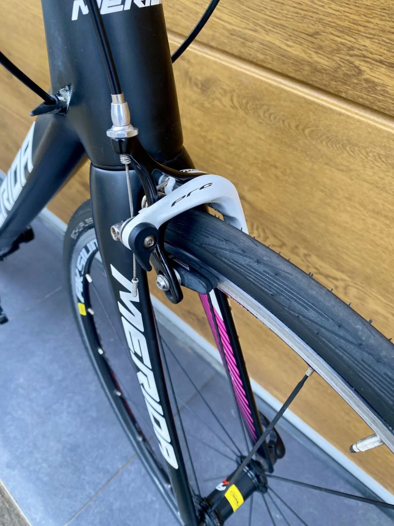 🔥🔥🔥 Merida Scultra 5000 vel. L, Shimano 105 10s, doprava ZDARMA + roční záruka na rám 🤝🤝🤝