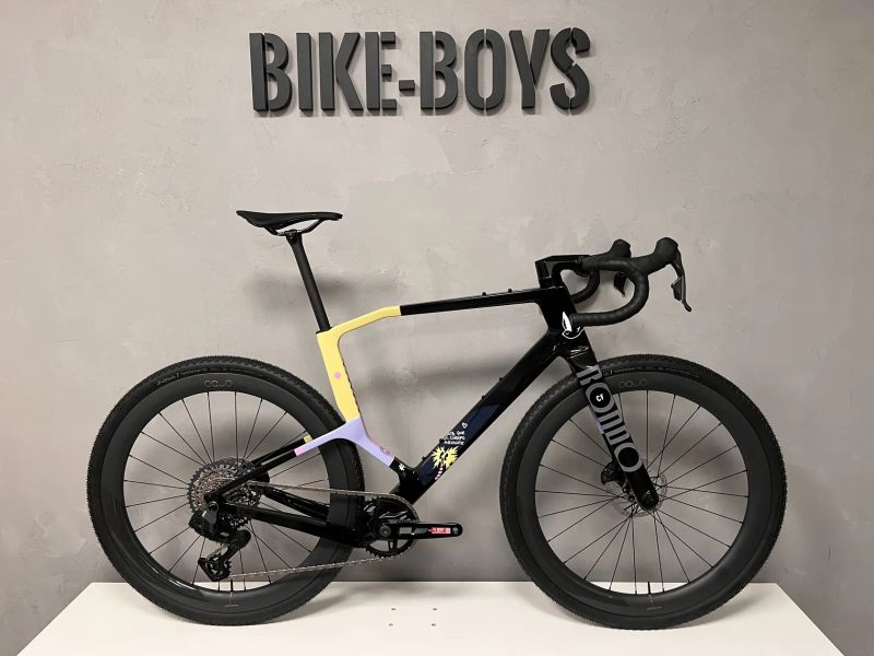 Gravel Rondo Ruut Loco