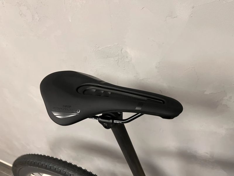 Gravel Rondo Ruut Loco