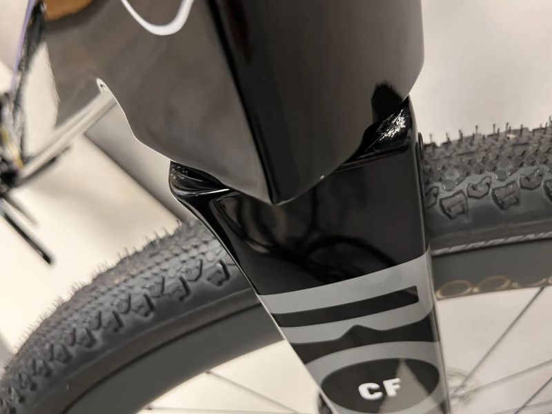 Gravel Rondo Ruut Loco