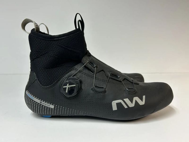 zimní silniční tretry Northwave Celsius R Arctic GTX velikost 43,5 