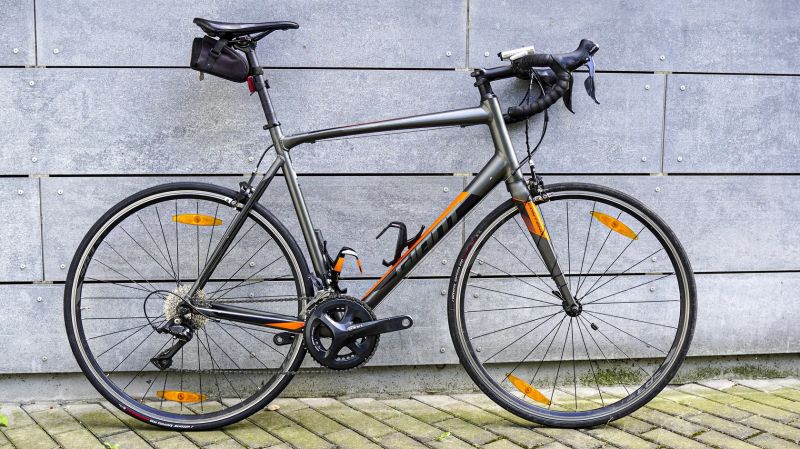 Giant Contend XL/ Shimano Sora