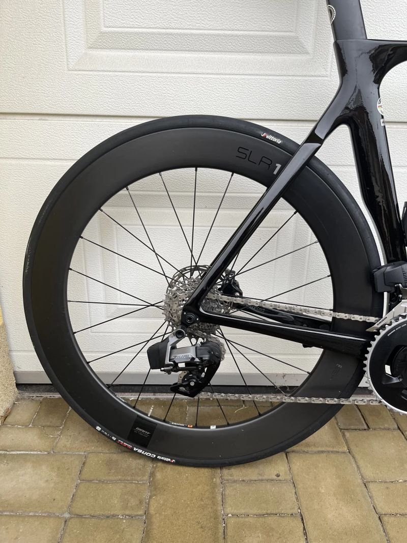 Giant Propel SRAM Rival AXS s wattmetrem