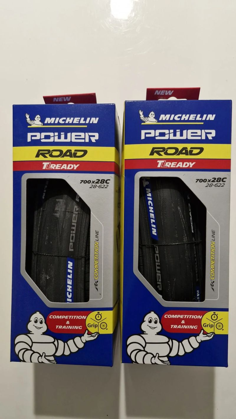 Bezdušové silniční pláště Michelin Power Road, TLR, 700x28c. 900 Kč/ks