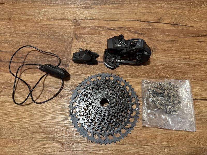 Sram GX AXS komplet s kazetou 10-52 (najeto cca 100km)