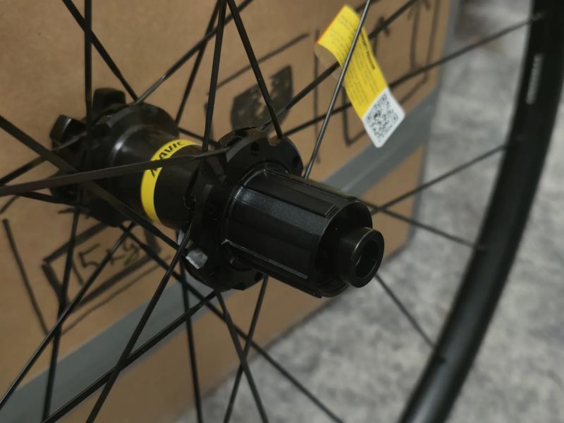 Kola Mavic Crossmax Boost 29 Pár Disc 6-děr 