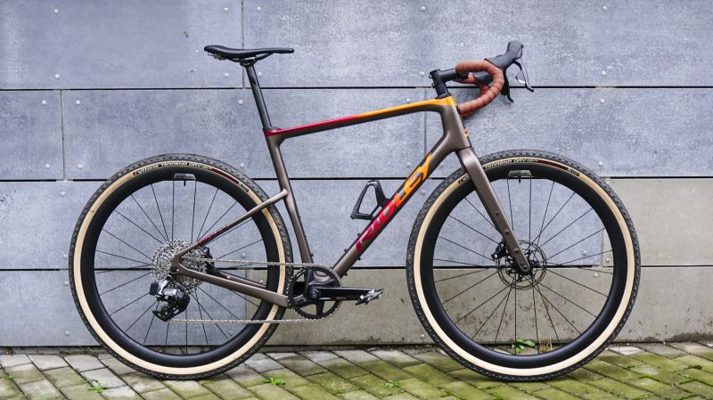 Ridley Kanzo Aventure velikost 57cm / watt / AXS/ karbon. kola