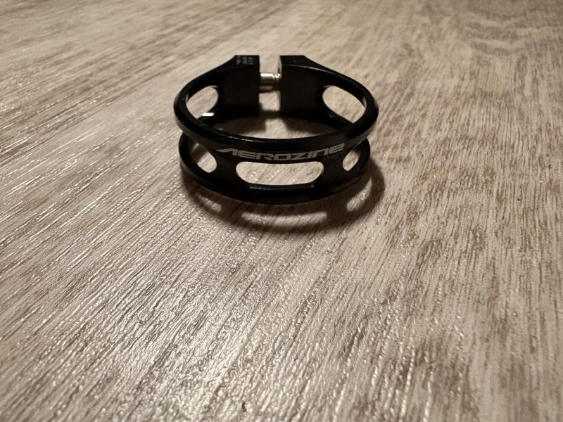 Aerozine XP 1.0, 31.6 průměr, TOP STAV, jako nová, 212 g komplet včetně šroubů a uchycení!