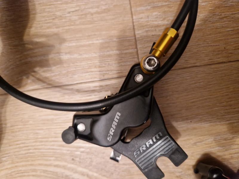 Sram G2 RSC, 2x kotouč + desky a hadice navíc