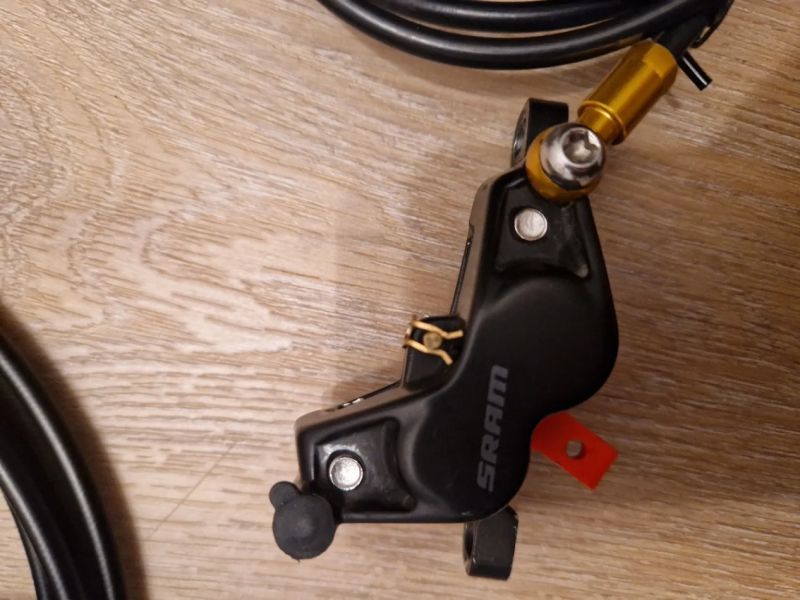 Sram G2 RSC, 2x kotouč + desky a hadice navíc