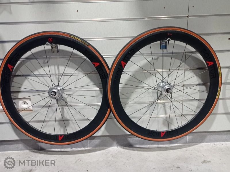 Drahove karbonove kolesa Equator 