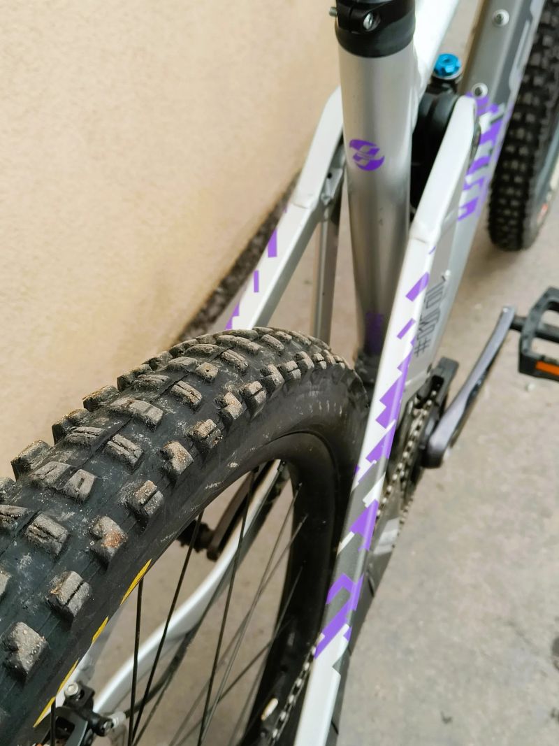 Ghost RIOT EN FULL PARTY 2023 29" vel. L, zdvihy 170/160 mm, Formula Selva, Shimano XT