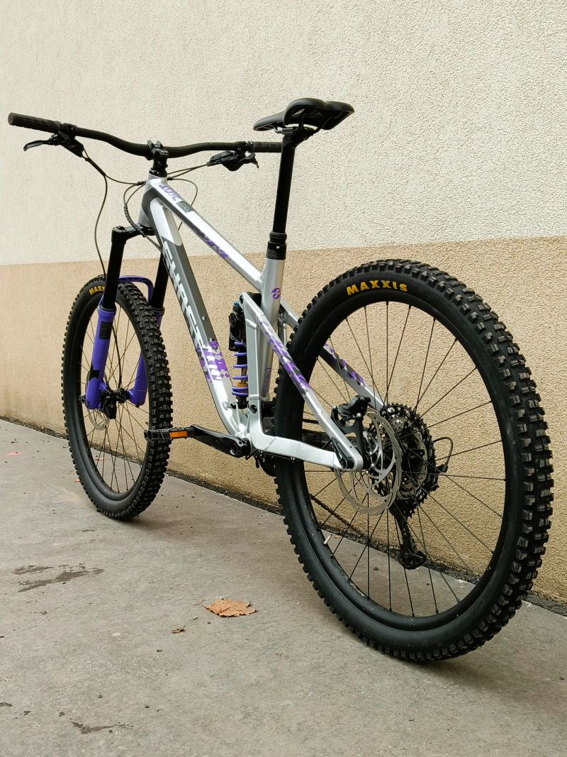 Ghost RIOT EN FULL PARTY 2023 29" vel. L, zdvihy 170/160 mm, Formula Selva, Shimano XT