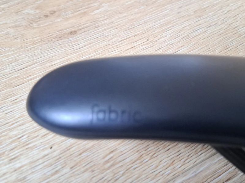 Karbonové sedlo Fabric Scoop Shallow