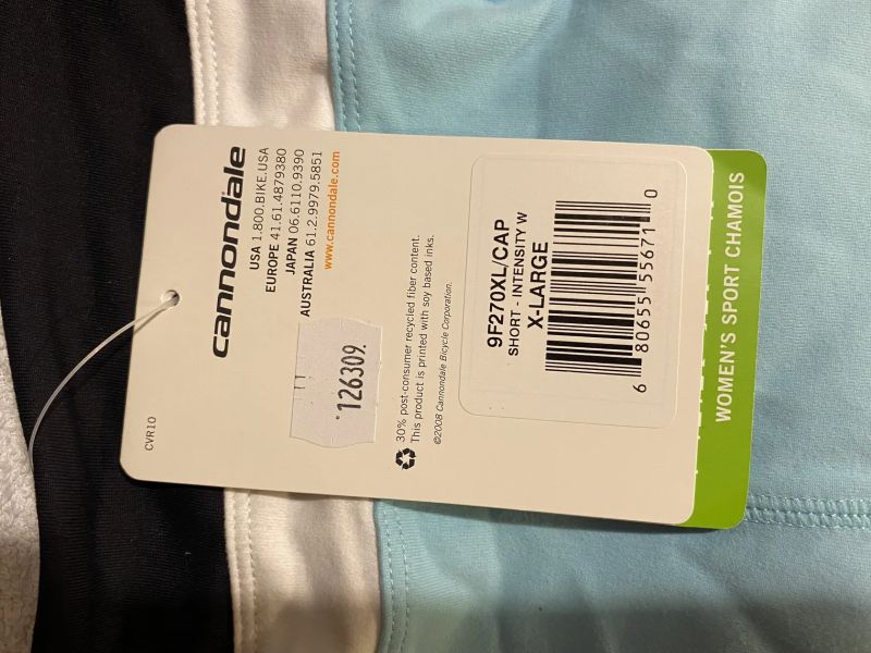 Cannodale + BBB. Úplně NOVÉ oblečení. 3 kusy. Chybná velikost a nestihli jsme to vrátit.