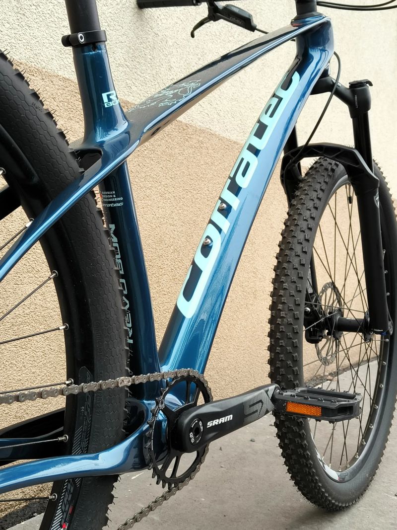 Corratec Revo Bow R 2023 vel. S/M (44 cm), carbon, 29", ZÁNOVNÍ, najeto 100 km