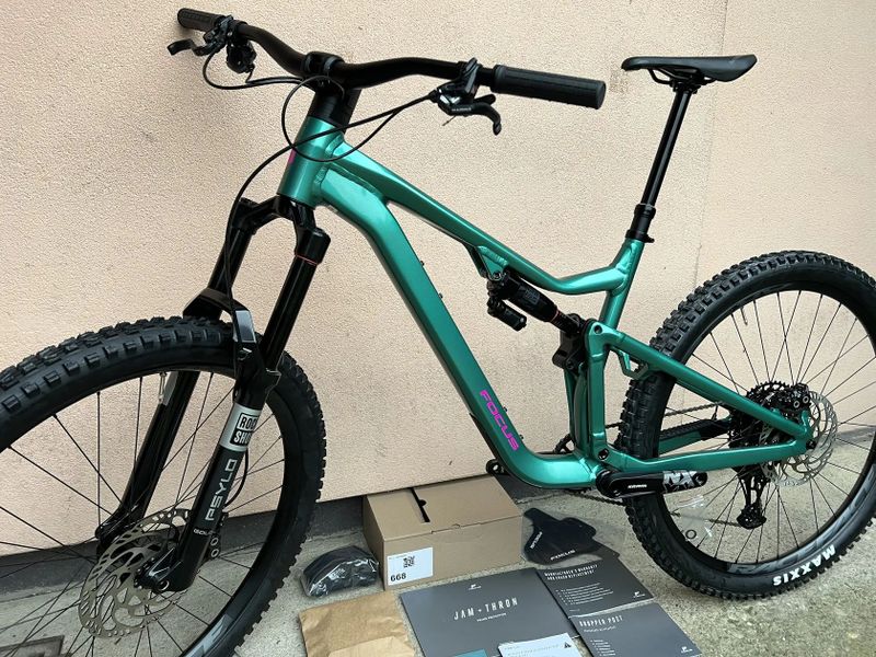 Nový Focus Jam 6.8 Emeraldgreen model 2025 