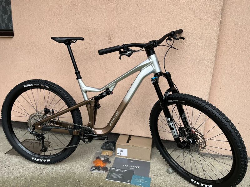 Nový Focus Thron 6.9 model 2025