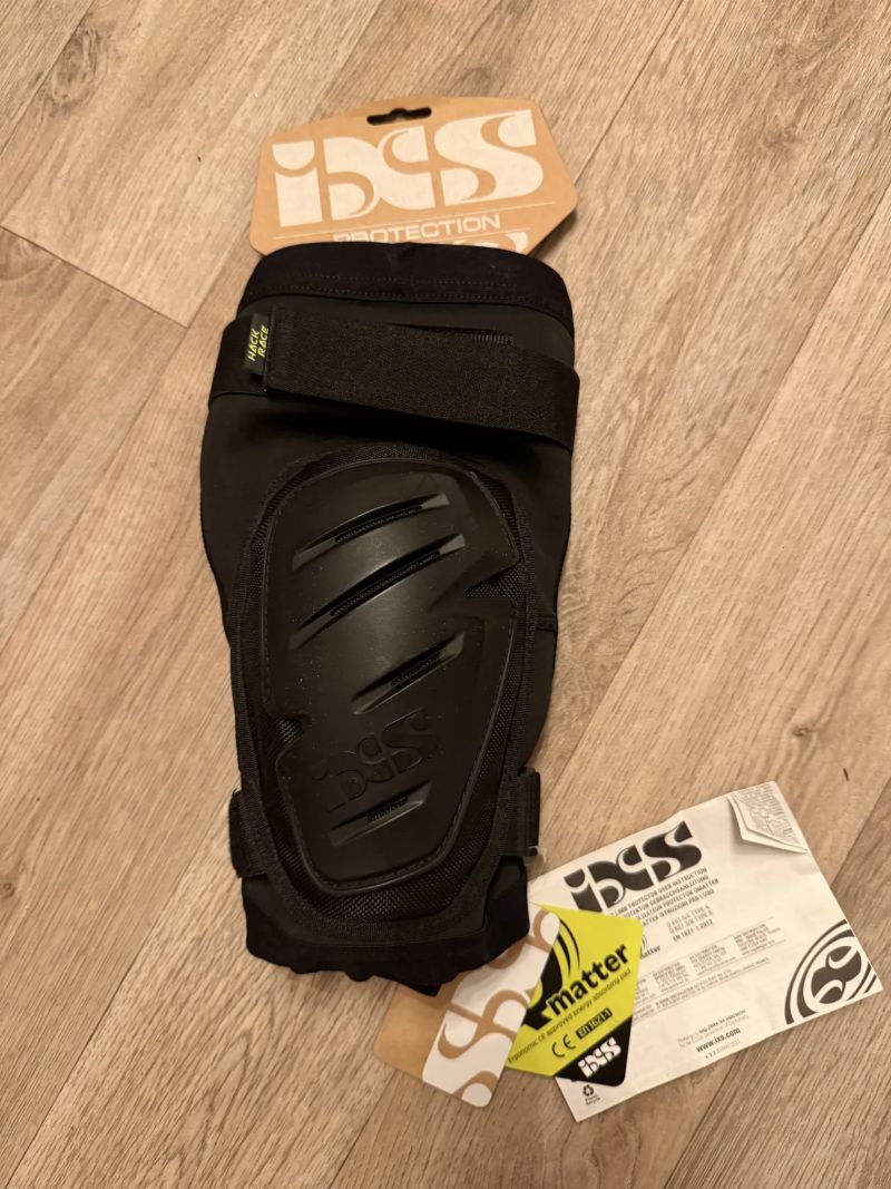 IXS chrániče kolem