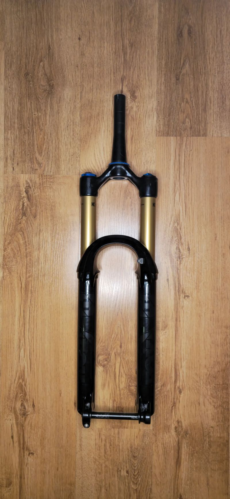 Znížená cena do vianoc: FOX 38 170mm