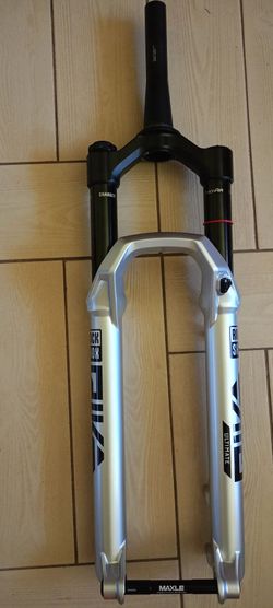 29" Rockshox Pike Ultimate 140 - Charger 3.1 RC2 - ButterCups