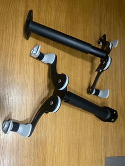 Držáky kol IBERA ST4 s upevněním na zeď 2ks