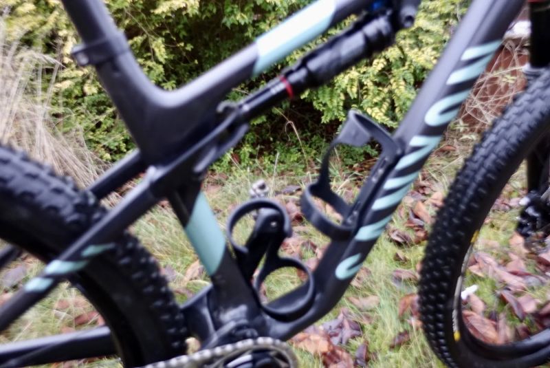 Canyon CFR LUX WORLD CUP AXS na postavu 166-175 cm