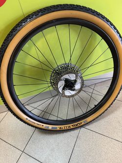 DT Swiss 180/No limit ultra 