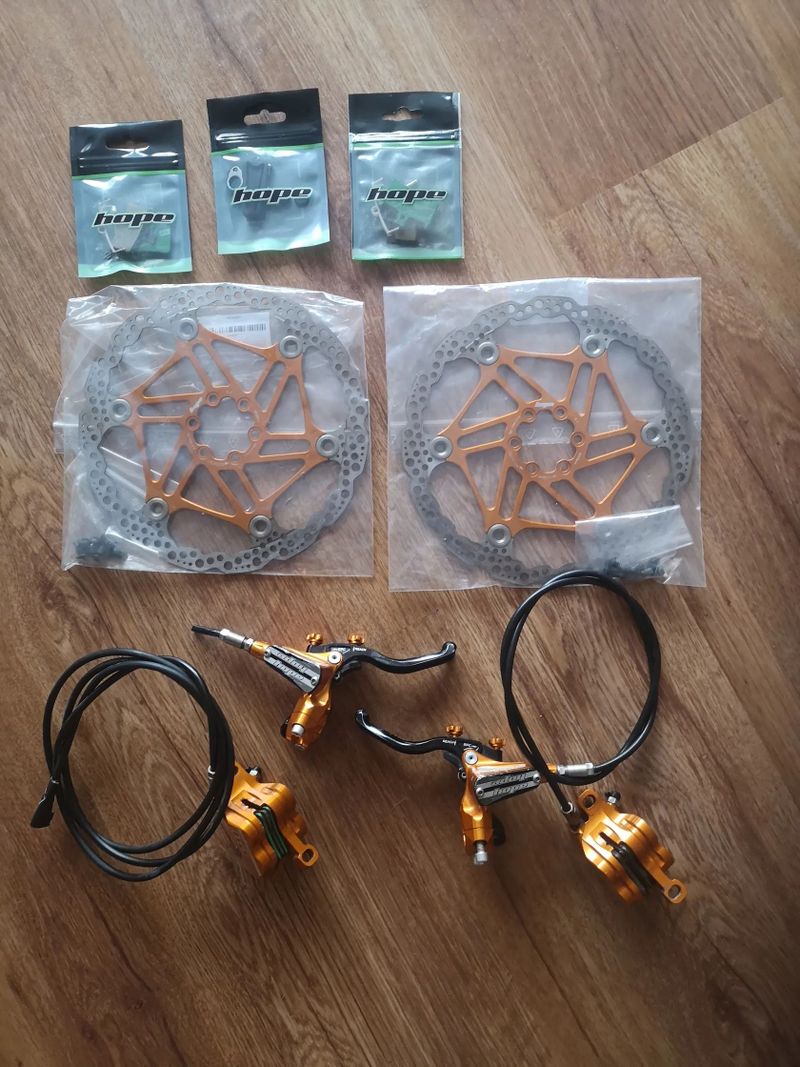 Brzdy Hope tech 3 e4 