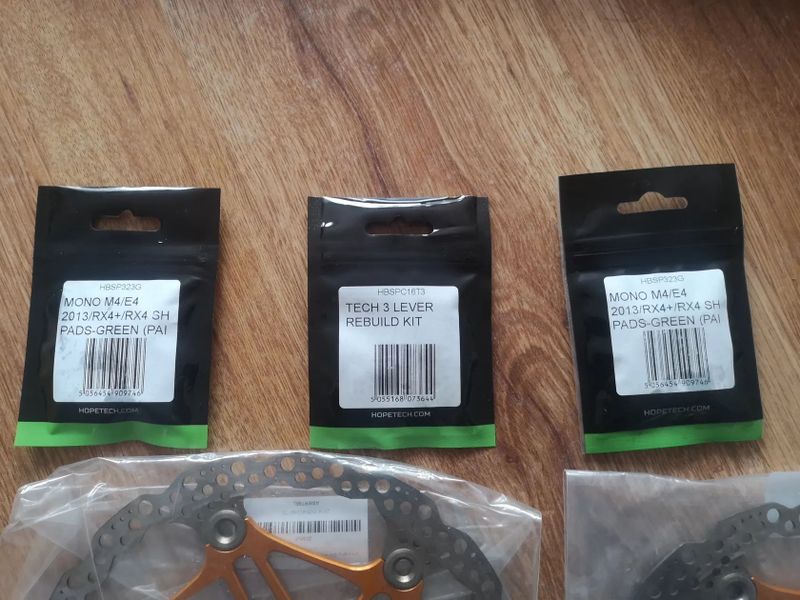 Brzdy Hope tech 3 e4 