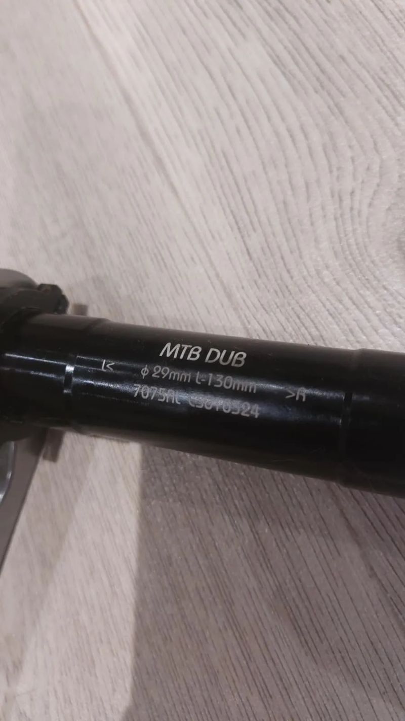 Evosid MTB kliky – DUB 29 mm, 130 mm osa, 170 mm ramena, super stav