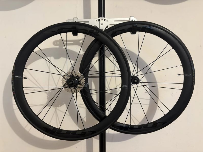 Zapletená kola LOOK R38D Carbon - ořech Shimano