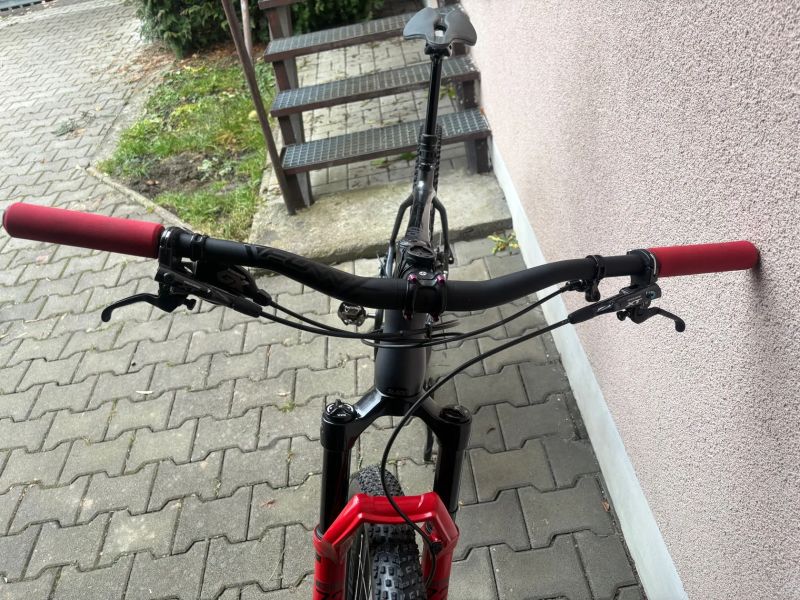 Kellys Nine Slage TwentyNine