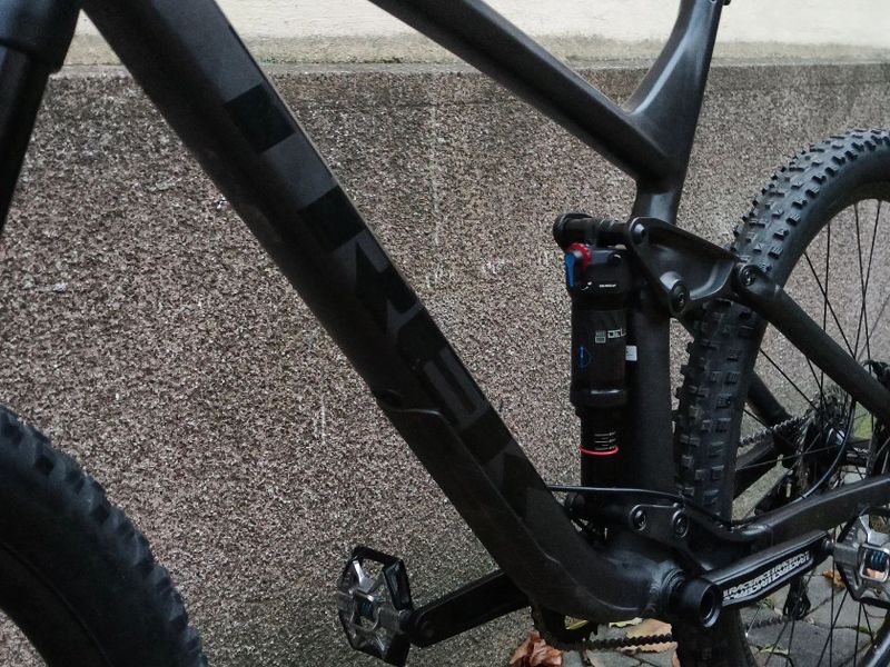 Trek Remedy 7, vel. XL, jako nové.