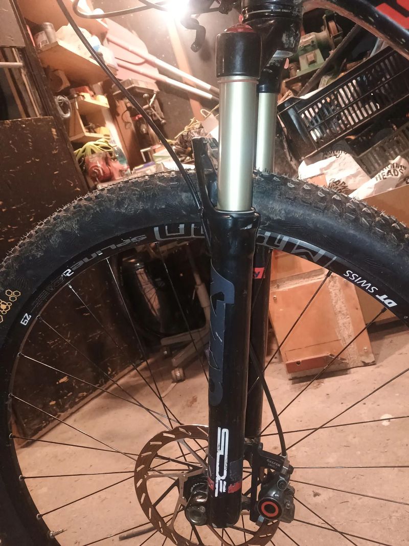 Prodám vidlici Bos Dyzzy