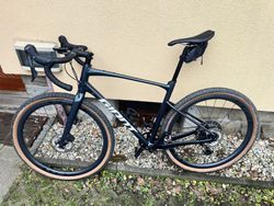 Giant Revolt 0 L 2021