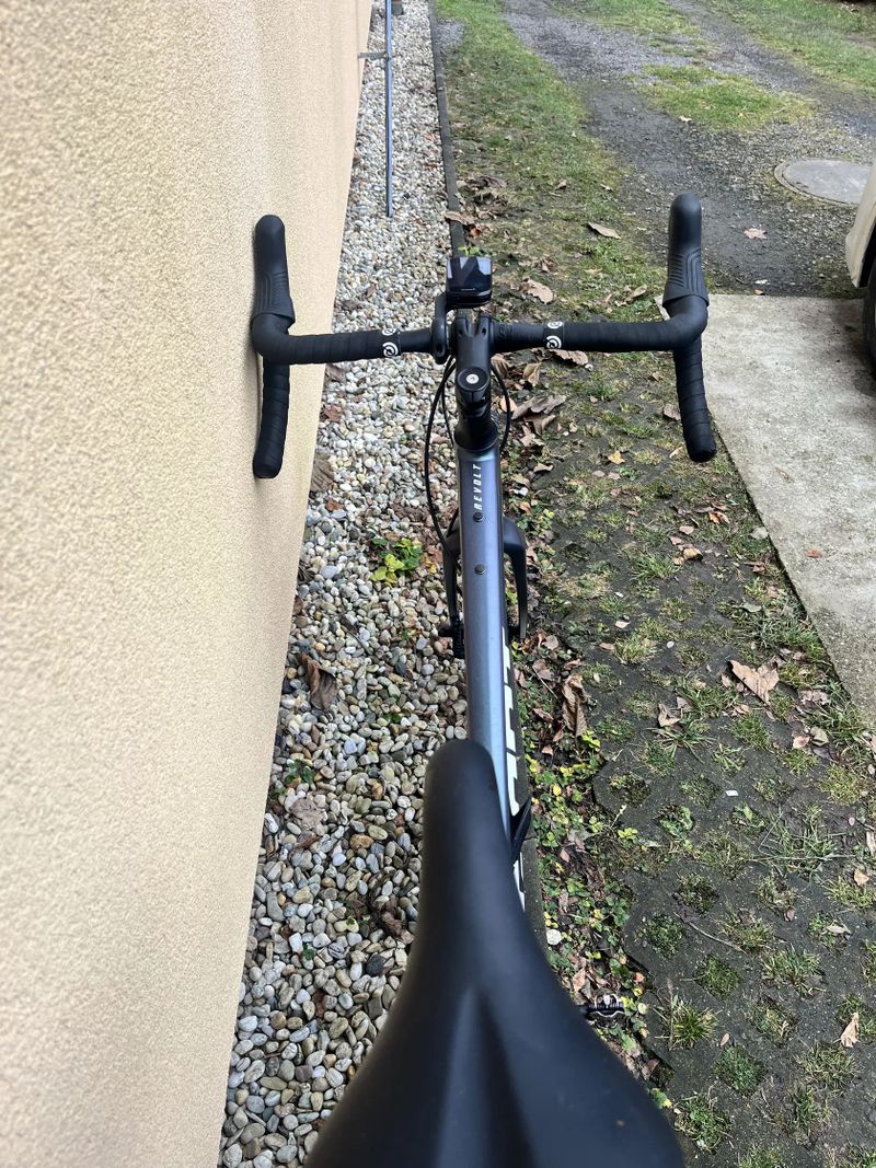 Giant Revolt 0 L 2021