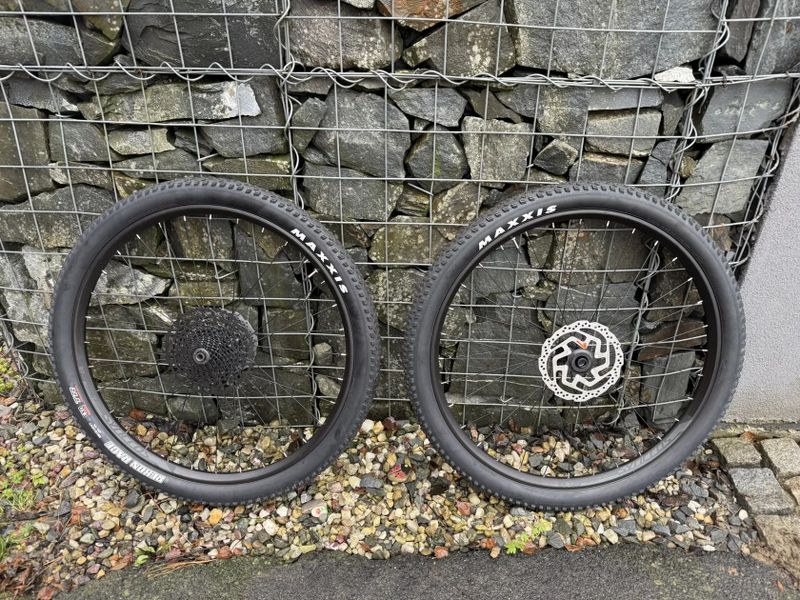 Syncros X-30SE / 32H / 30mm, Tubeless ready