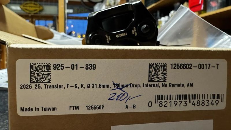 Nová SEDLOVKA FOX TRANSFER3 31.6mm 210mm FACTORY