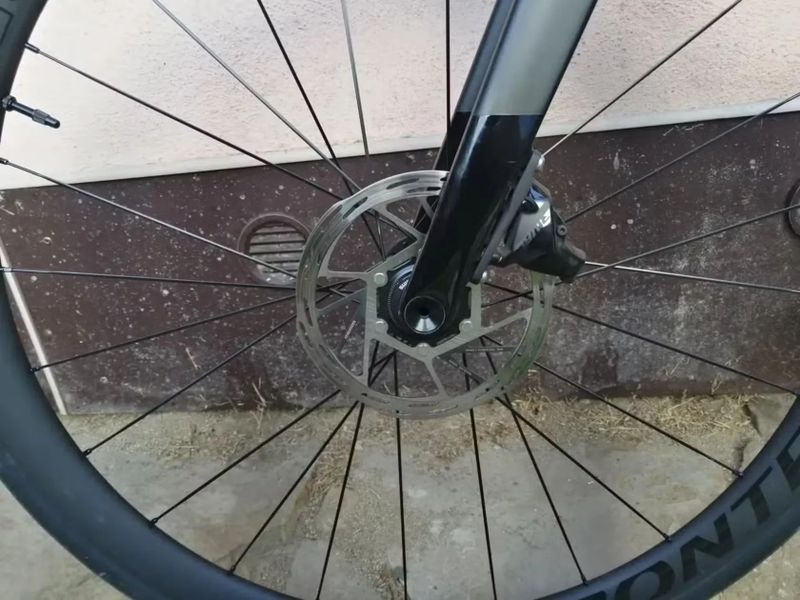 Trek Madone SL6 AXS Velikost M