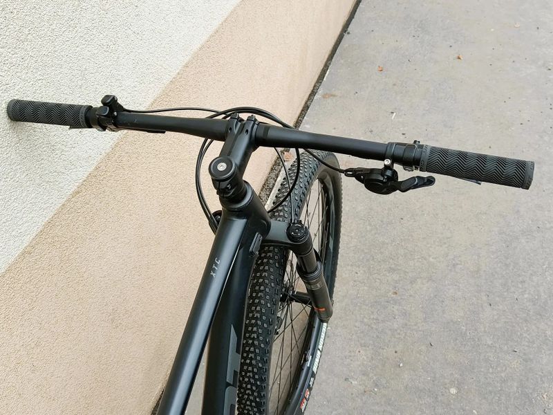 Giant XTC SLR 2 2022 vel. L, 29", PC: 31900 Kč