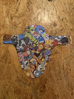 Blatník Riesel Schlamm:PE, Stickerbomb Eyecatcher