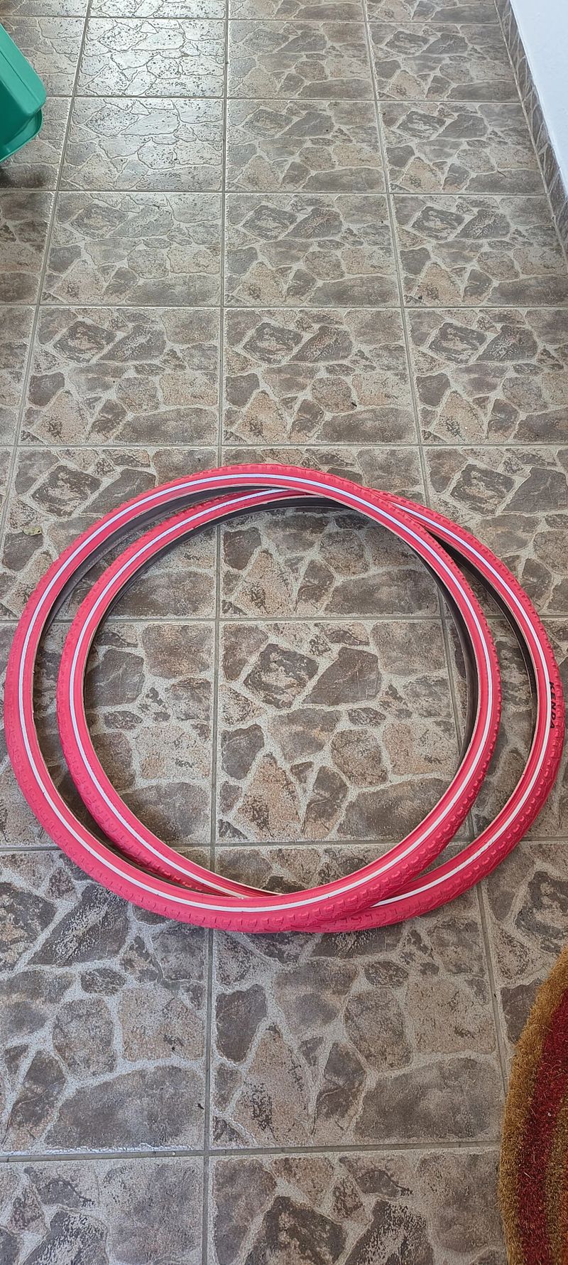 Pláště Kenda Khan K935 červená