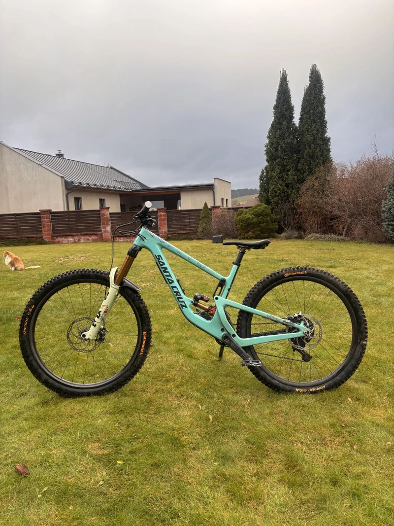 Santa Cruz Megatower CC - Custom