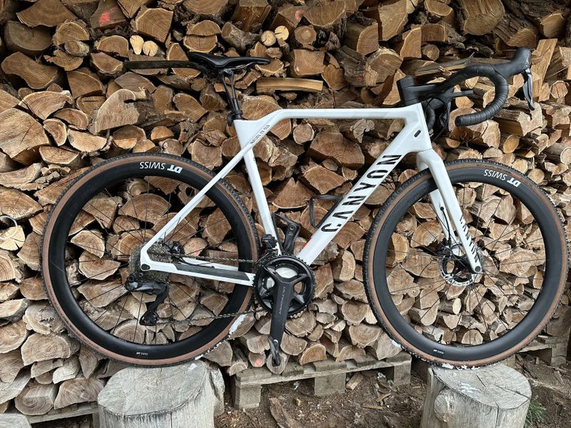 Canyon Inflite CF SLX