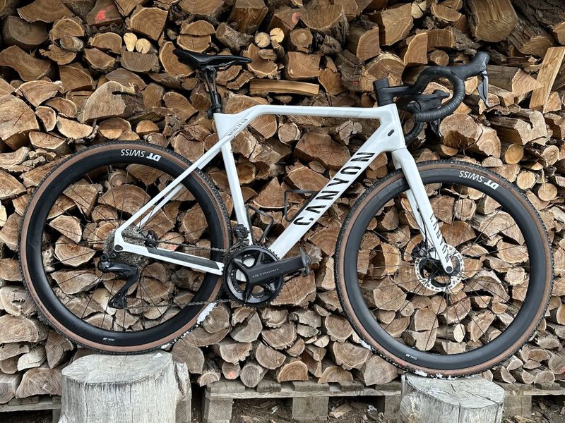 Canyon Inflite CF SLX