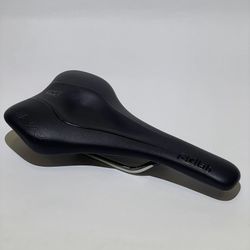 Sedlo SQlab 612R 140 mm